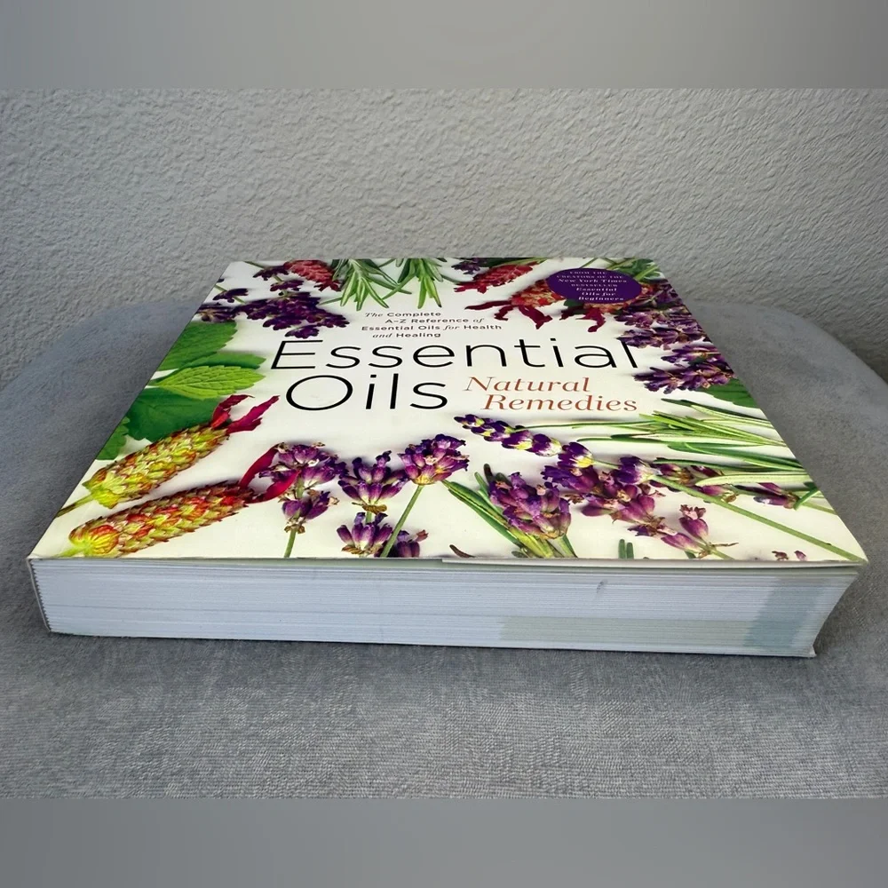 Essential Oils Natural Remedies A-to-Z Book - Picture 15 of 16